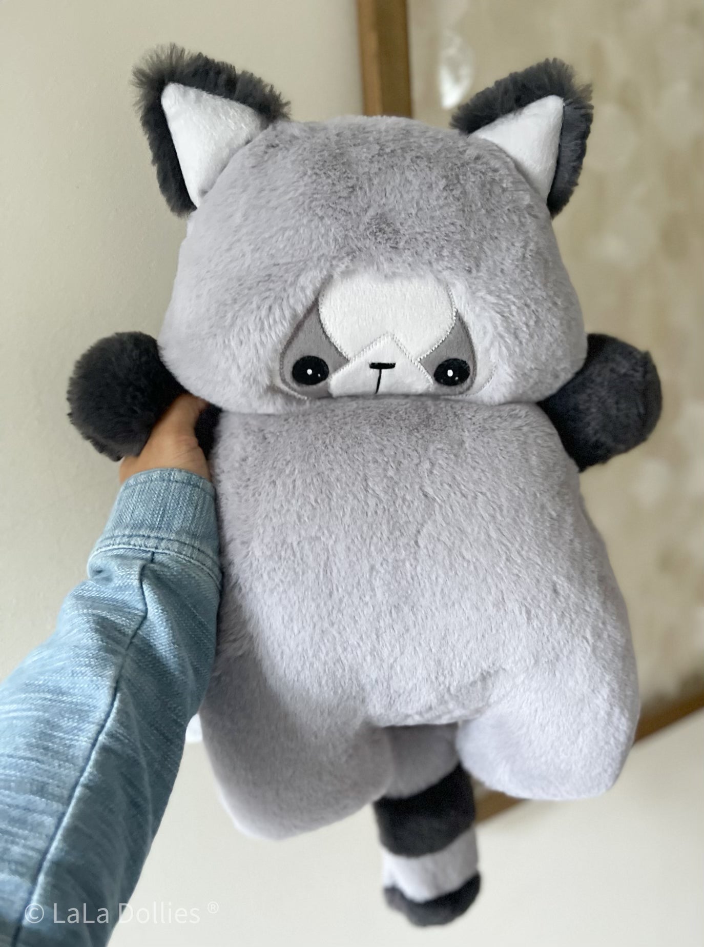 Trash Loving Panda, Silver seal 🤩 | LALA DOLLIES ® Exclusive.